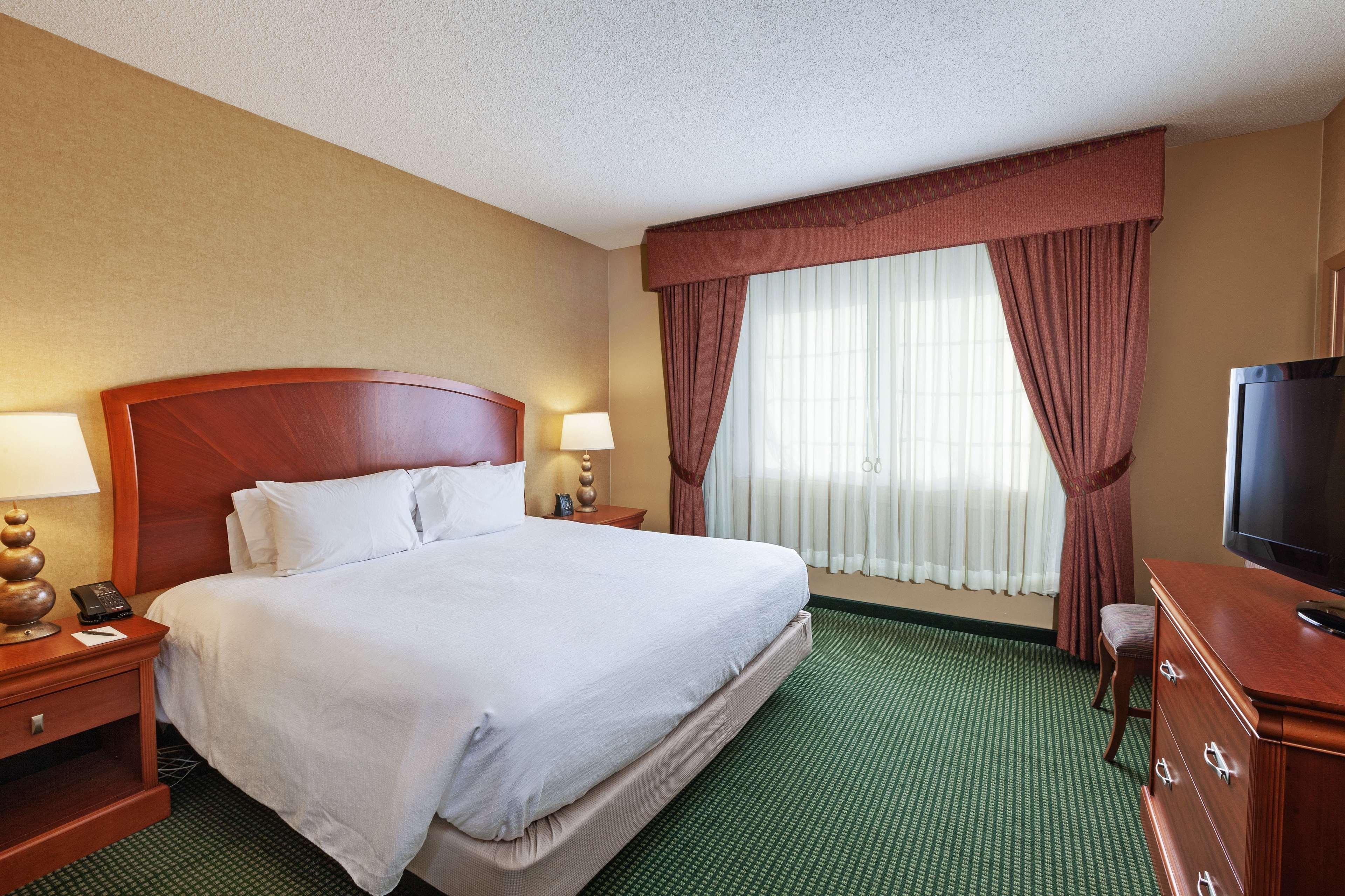 Embassy Suites By Hilton Greensboro Airport Zewnętrze zdjęcie