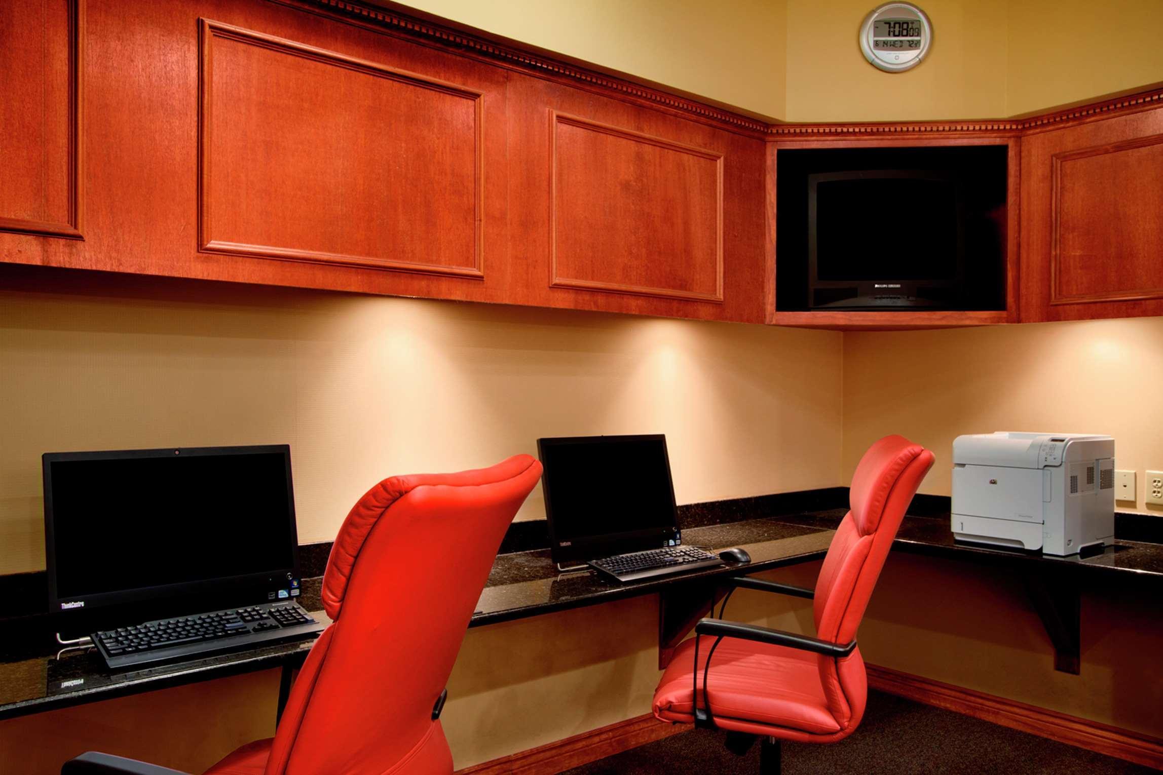 Embassy Suites By Hilton Greensboro Airport Zewnętrze zdjęcie