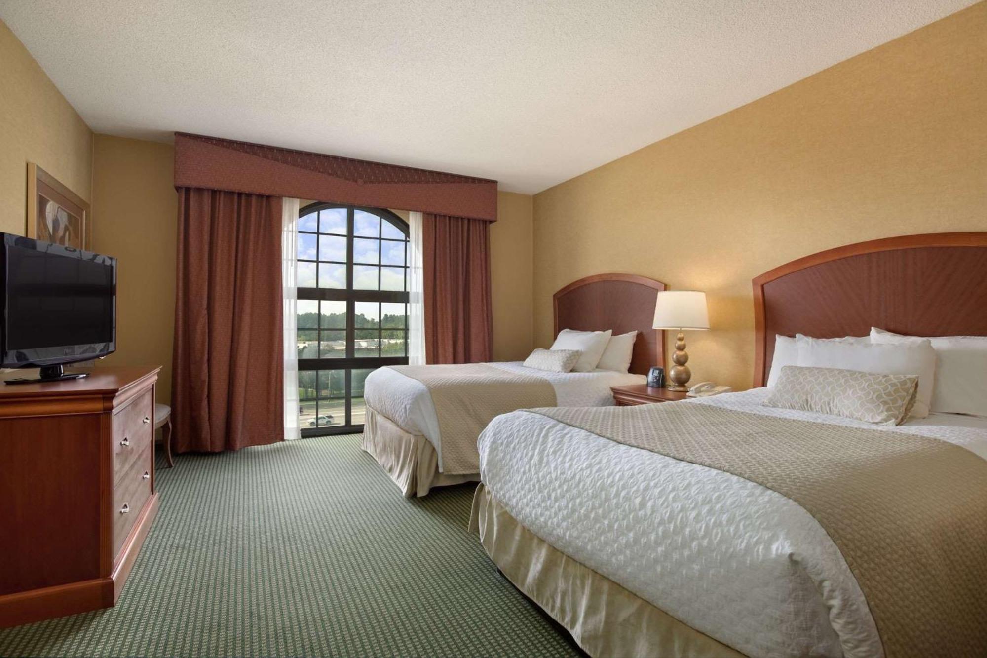 Embassy Suites By Hilton Greensboro Airport Zewnętrze zdjęcie