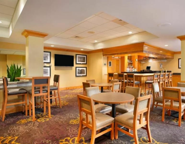 Embassy Suites By Hilton Greensboro Airport Zewnętrze zdjęcie